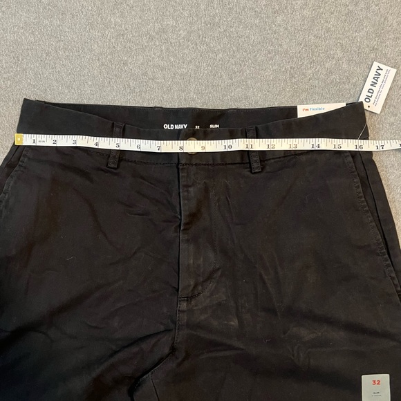 Old Navy FOUR PACK Men’s Black Shorts - Picture 4 of 12